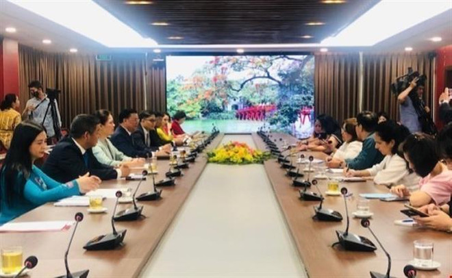Hanoi promueve relaciones de cooperación con Cuba en trabajo de mujeres ảnh 2 Hanoi promueve relaciones de cooperación con Cuba en trabajo de mujeres ảnh 2