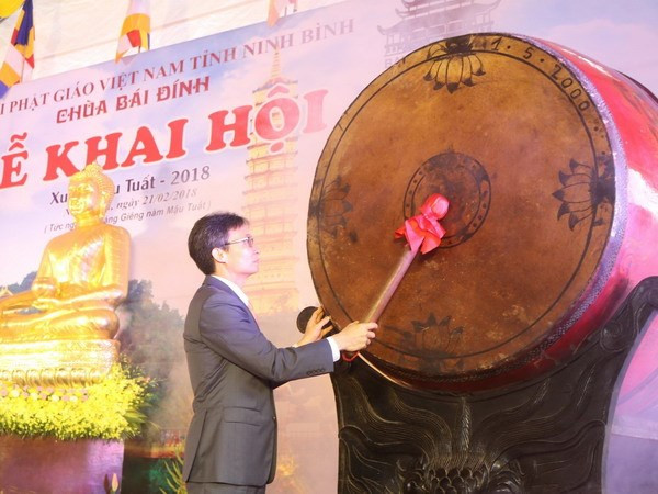 Vicepremier inaugura Festival de Pagoda Bai Dinh ảnh 1 Vicepremier inaugura Festival de Pagoda Bai Dinh ảnh 1