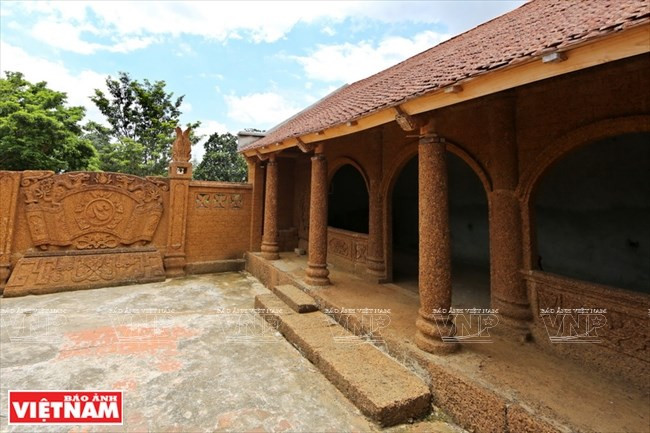 La artesanía de laterita en el área de Doai ảnh 1 La artesanía de laterita en el área de Doai ảnh 1