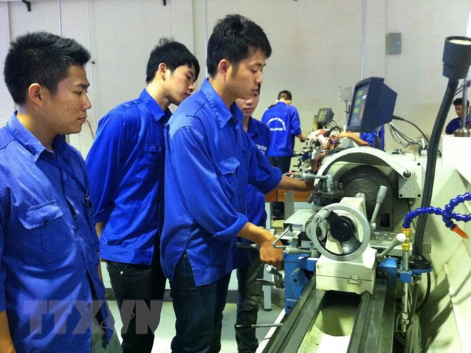Vietnam planea enviar a 110 mil trabajadores al extranjero en 2018 ảnh 1 Vietnam planea enviar a 110 mil trabajadores al extranjero en 2018 ảnh 1