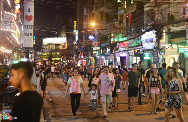 Bui Vien, “calle de extranjeros” en Ciudad Ho Chi Minh ảnh 1