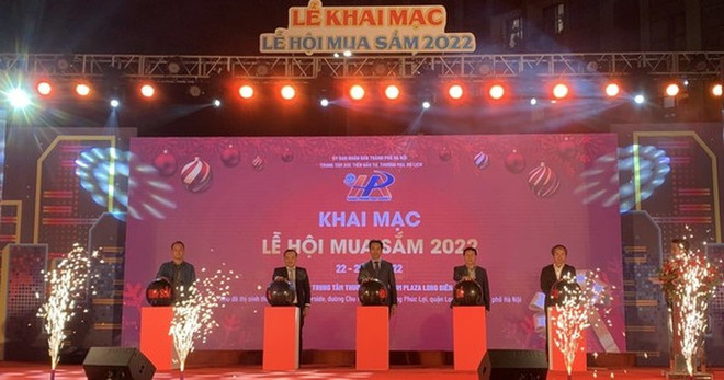 Efectúan festival de compras de Hanoi ảnh 1 Efectúan festival de compras de Hanoi ảnh 1