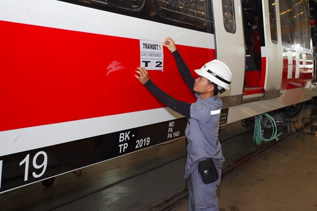 Transporte ferroviario ligero del Gran Yakarta estará operativo a mediados de 2023 ảnh 1 Transporte ferroviario ligero del Gran Yakarta estará operativo a mediados de 2023 ảnh 1