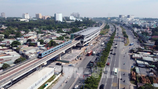Prueba realizada en sección elevada del metro de Ciudad Ho Chi Minh ảnh 1