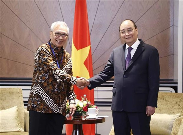 Presidente recibe al titular de Asociación de Amistad Indonesia - Vietnam ảnh 1 Presidente recibe al titular de Asociación de Amistad Indonesia - Vietnam ảnh 1