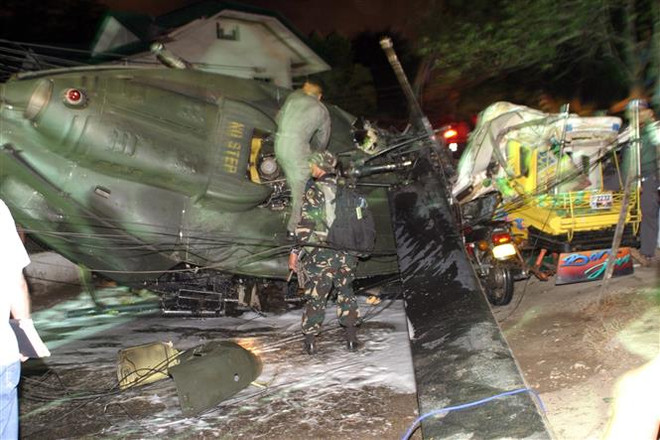 Dos muertos en accidente de helicóptero militar en Filipinas ảnh 1