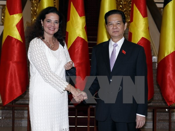 Visita de titular de Senado belga a Hanoi: hito para nexos bilaterales ảnh 1 Visita de titular de Senado belga a Hanoi: hito para nexos bilaterales ảnh 1