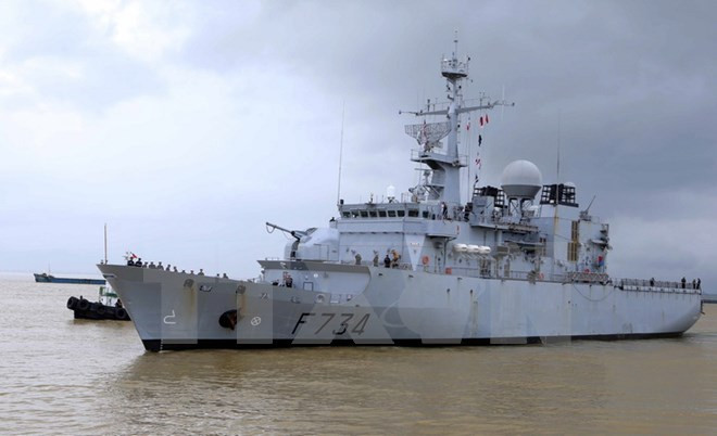 Visita ciudad vietnamita fragata de la Marina francesa ảnh 1 Visita ciudad vietnamita fragata de la Marina francesa ảnh 1
