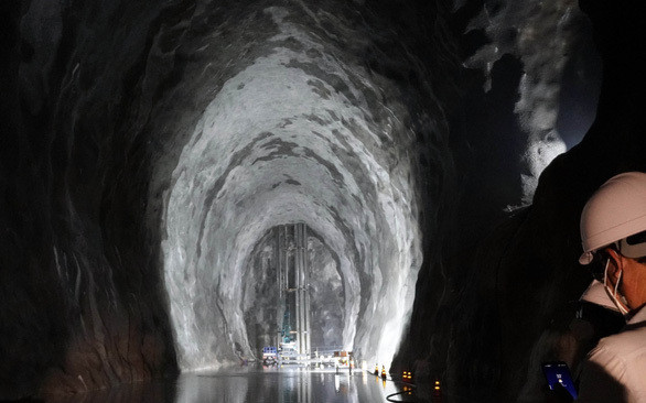 Construyen en Vietnam mayor almacén subterráneo del Sudeste Asiático ảnh 1 Construyen en Vietnam mayor almacén subterráneo del Sudeste Asiático ảnh 1