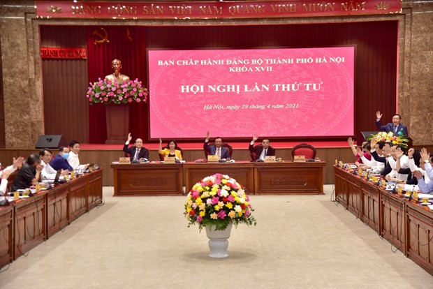 Efectúan cuarta reunión del Buró Ejecutivo del Comité partidista de Hanoi ảnh 1 Efectúan cuarta reunión del Buró Ejecutivo del Comité partidista de Hanoi ảnh 1