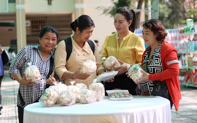 Vietnam apoya a un millón de mujeres a hacer negocios ảnh 1 Vietnam apoya a un millón de mujeres a hacer negocios ảnh 1