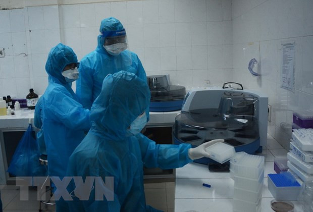 Vietnam cierra el domingo con 10 nuevos casos importados del COVID-19 ảnh 1 Vietnam cierra el domingo con 10 nuevos casos importados del COVID-19 ảnh 1