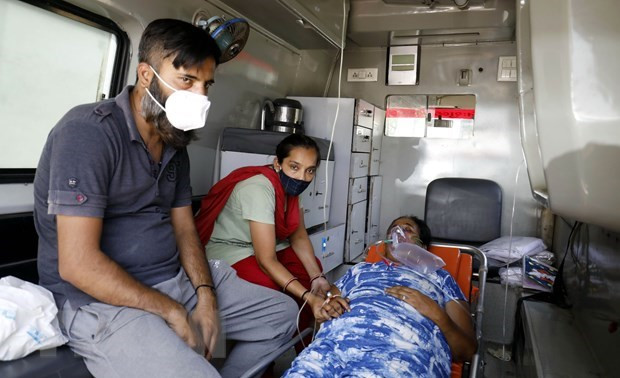 Vietnam expresa solidaridad con la India ante azote de COVID-19 ảnh 1 Vietnam expresa solidaridad con la India ante azote de COVID-19 ảnh 1