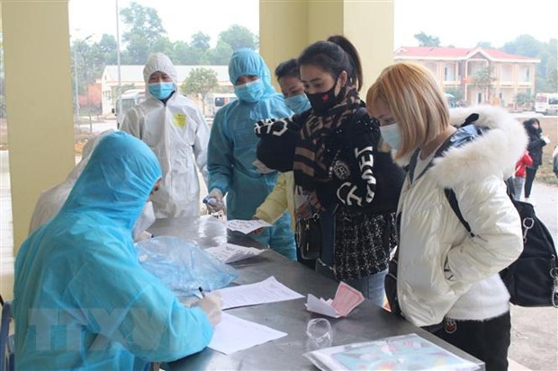 Reporta Vietnam cinco nuevos casos de COVID-19 ảnh 1 Reporta Vietnam cinco nuevos casos de COVID-19 ảnh 1
