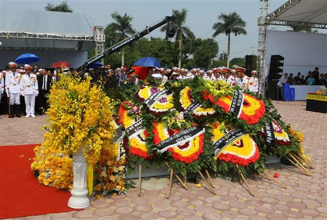 Do Muoi, exsecretario general del Partido Comunista de Vietnam, ya descansa en su tierra natal ảnh 4 Do Muoi, exsecretario general del Partido Comunista de Vietnam, ya descansa en su tierra natal ảnh 4