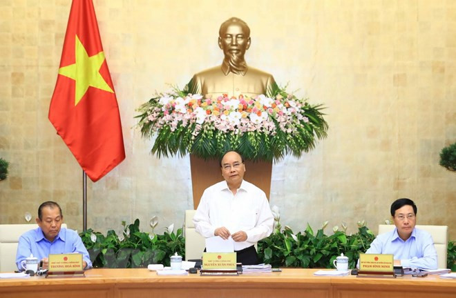 Gobierno de Vietnam decidido a sobrecumplir objetivo de crecimiento económico anual ảnh 1 Gobierno de Vietnam decidido a sobrecumplir objetivo de crecimiento económico anual ảnh 1