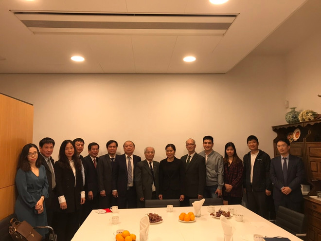 Vietnam estudia experiencias de Países Bajos en desarrollo de las comunicaciones ảnh 2