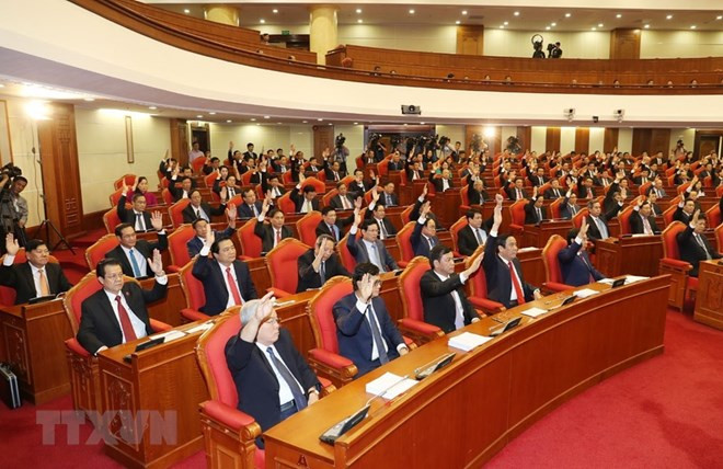 Comité Central del Partido Comunista de Vietnam anuncia resultados de su octavo pleno ảnh 1 Comité Central del Partido Comunista de Vietnam anuncia resultados de su octavo pleno ảnh 1