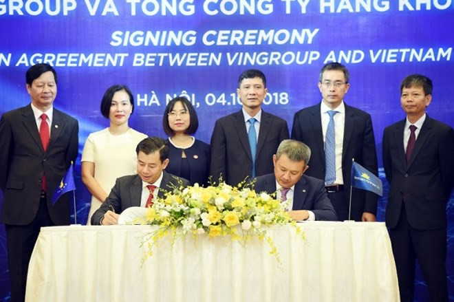 Vietnam Airlines y Vingroup se asocian para ofrecer óptimos servicios a clientes ảnh 1 Vietnam Airlines y Vingroup se asocian para ofrecer óptimos servicios a clientes ảnh 1