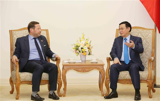 Reino Unido ayudará la construcción de ciudades inteligentes en Vietnam ảnh 1 Reino Unido ayudará la construcción de ciudades inteligentes en Vietnam ảnh 1
