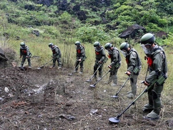 Vietnam y China cooperan en remoción de minas en zonas fronterizas ảnh 1 Vietnam y China cooperan en remoción de minas en zonas fronterizas ảnh 1
