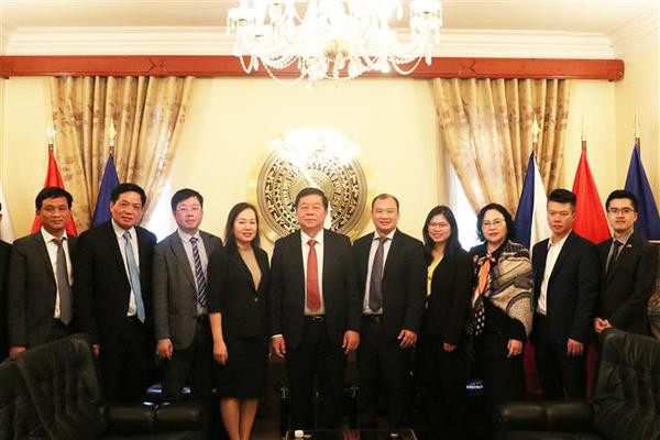 Fomenta Partido Comunista de Vietnam relaciones con partidos políticos de República Checa ảnh 2 Fomenta Partido Comunista de Vietnam relaciones con partidos políticos de República Checa ảnh 2