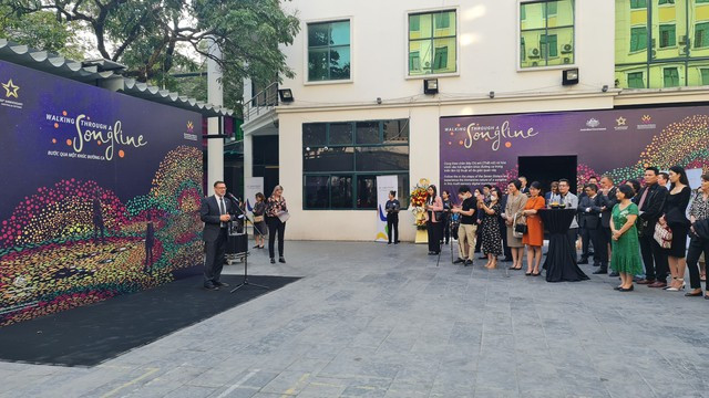 Presentan cultura indígena australiana al público de Hanoi ảnh 1 Presentan cultura indígena australiana al público de Hanoi ảnh 1