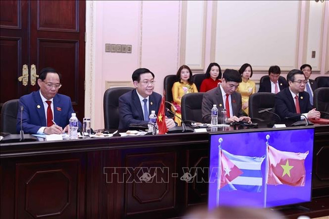 Presidente del Parlamento vietnamita se reúne con su homólogo cubano ảnh 4 Presidente del Parlamento vietnamita se reúne con su homólogo cubano ảnh 4
