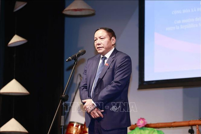 Programa resalta relaciones diplomáticas entre Vietnam y Uruguay ảnh 3 Programa resalta relaciones diplomáticas entre Vietnam y Uruguay ảnh 3