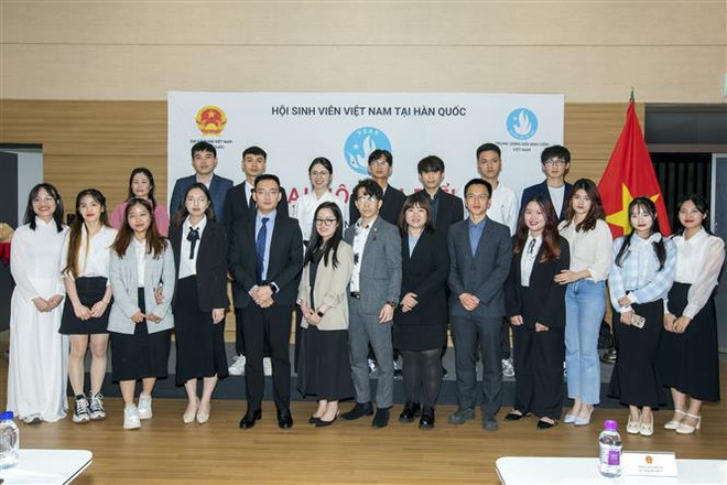 Trabaja activamente Asociación de Estudiantes Vietnamitas en Corea del Sur ảnh 2 Trabaja activamente Asociación de Estudiantes Vietnamitas en Corea del Sur ảnh 2