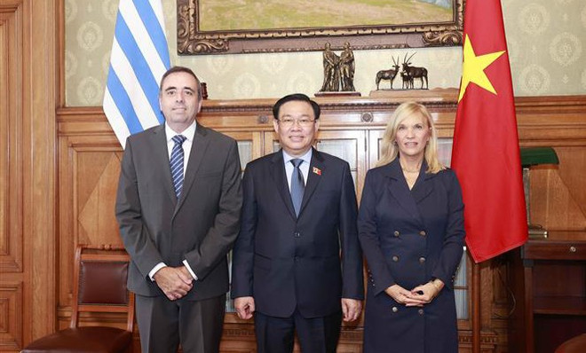 Vietnam y Uruguay intensifican los lazos legislativos ảnh 2 Vietnam y Uruguay intensifican los lazos legislativos ảnh 2