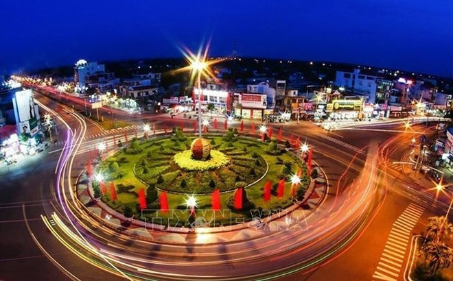 Primer ministro vietnamita insta a provincia de Binh Phuoc a promover industrialización ảnh 1 Primer ministro vietnamita insta a provincia de Binh Phuoc a promover industrialización ảnh 1