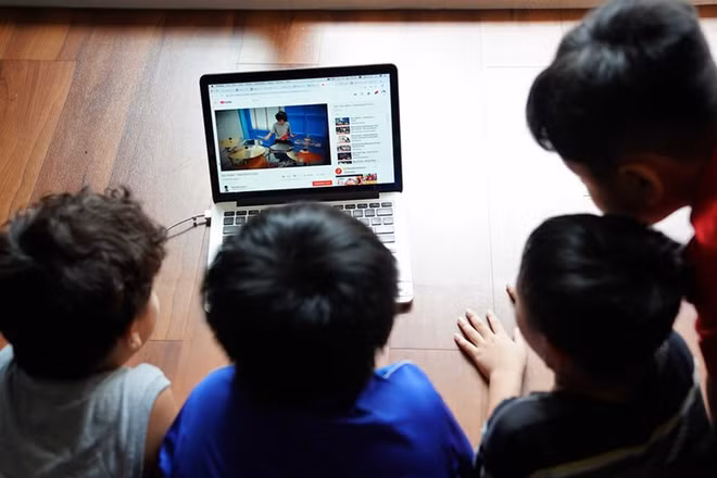 Lanzan sitio web para recibir informes de abuso infantil en línea ảnh 2