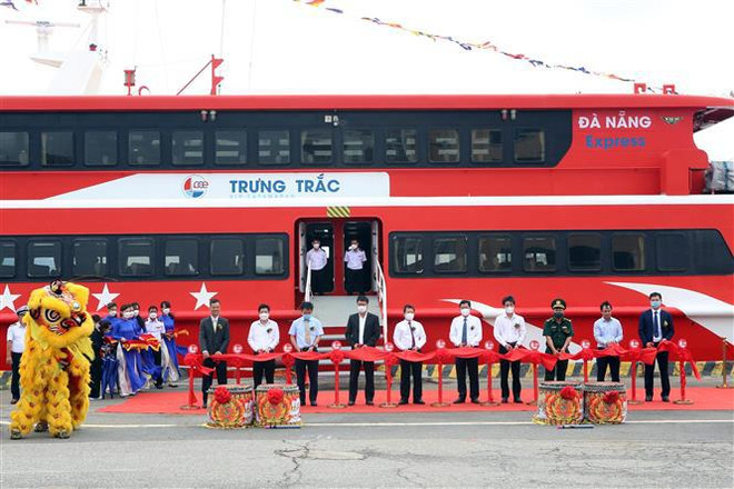 Inauguran ruta de transporte fluvial de alta velocidad en ciudad vietnamita ảnh 2