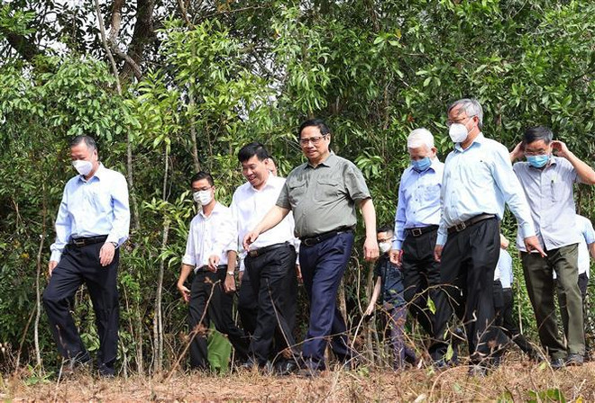 Primer ministro vietnamita realiza visita de trabajo a provincia de Binh Phuoc ảnh 1 Primer ministro vietnamita realiza visita de trabajo a provincia de Binh Phuoc ảnh 1