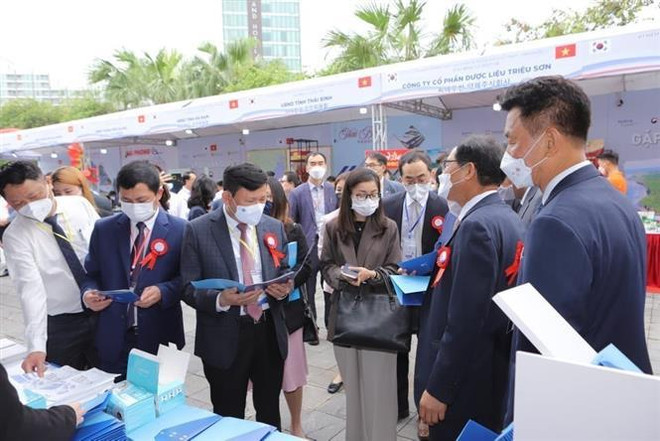 Presentan al público productos de calidad de Vietnam y Corea del Sur ảnh 2 Presentan al público productos de calidad de Vietnam y Corea del Sur ảnh 2