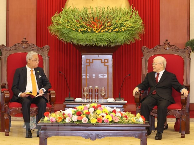 Máximo dirigente partidista de Vietnam recibe al primer ministro malasio ảnh 1 Máximo dirigente partidista de Vietnam recibe al primer ministro malasio ảnh 1