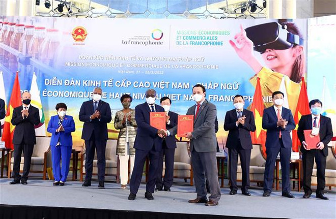 Inauguran Foro económico de alto nivel Vietnam- Francofonía ảnh 2 Inauguran Foro económico de alto nivel Vietnam- Francofonía ảnh 2