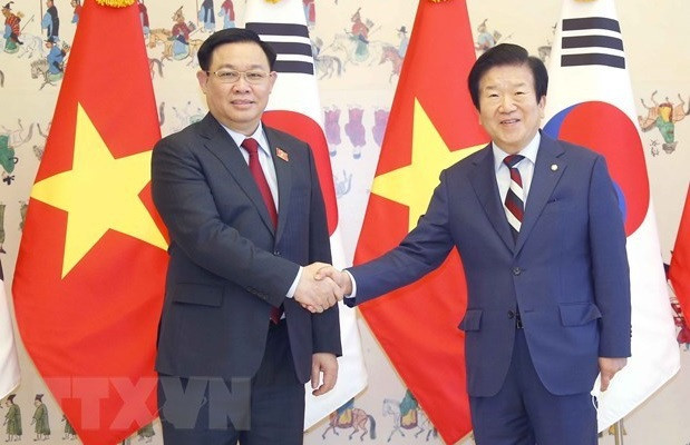 Yonhap y VNA celebrarán exposición fotográfica con motivo de 30 años de nexos entre Corea del Sur y Vietnam ảnh 1 Yonhap y VNA celebrarán exposición fotográfica con motivo de 30 años de nexos entre Corea del Sur y Vietnam ảnh 1