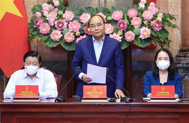Presidente de Vietnam insta a elevar la conciencia sobre tarea de construir Estado de derecho ảnh 1 Presidente de Vietnam insta a elevar la conciencia sobre tarea de construir Estado de derecho ảnh 1