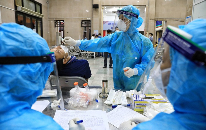 Moviliza Vietnam a policlínicas privadas en lucha contra el COVID-19 ảnh 1 Moviliza Vietnam a policlínicas privadas en lucha contra el COVID-19 ảnh 1