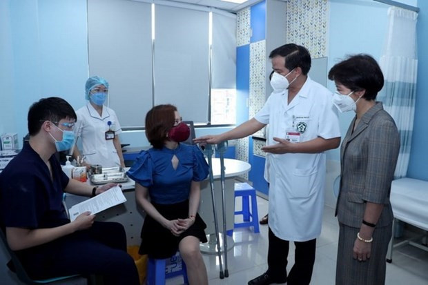 Vacunan a personas menos favorecidas en Vietnam contra el COVID-19 ảnh 1 Vacunan a personas menos favorecidas en Vietnam contra el COVID-19 ảnh 1