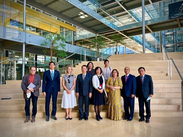 Suiza comparte con Vietnam experiencias en investigaciones científicas ảnh 1 Suiza comparte con Vietnam experiencias en investigaciones científicas ảnh 1