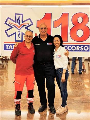 Expertos vietnamitas en Italia ayudan a controlar el COVID-19 en la Patria ảnh 1