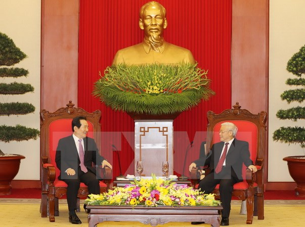 Líderes vietnamitas reciben a presidente del Parlamento sudcoreano ảnh 1 Líderes vietnamitas reciben a presidente del Parlamento sudcoreano ảnh 1