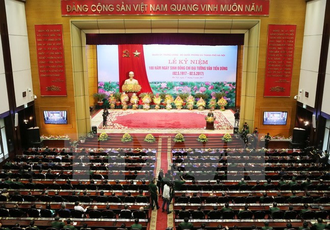 Conmemoran natalicio del gran jefe militar Van Tien Dung ảnh 1 Conmemoran natalicio del gran jefe militar Van Tien Dung ảnh 1