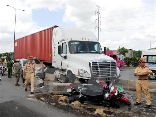 Vietnam celebrará en mayo Semana de la seguridad vial 2017 ảnh 1 Vietnam celebrará en mayo Semana de la seguridad vial 2017 ảnh 1