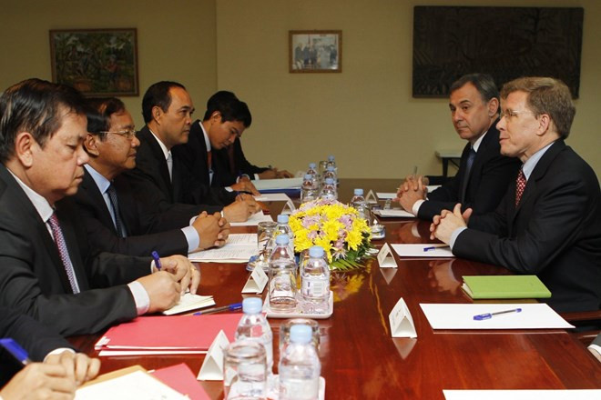 Camboya pide renegociación del acuerdo de deportación con EE.UU. ảnh 1 Camboya pide renegociación del acuerdo de deportación con EE.UU. ảnh 1
