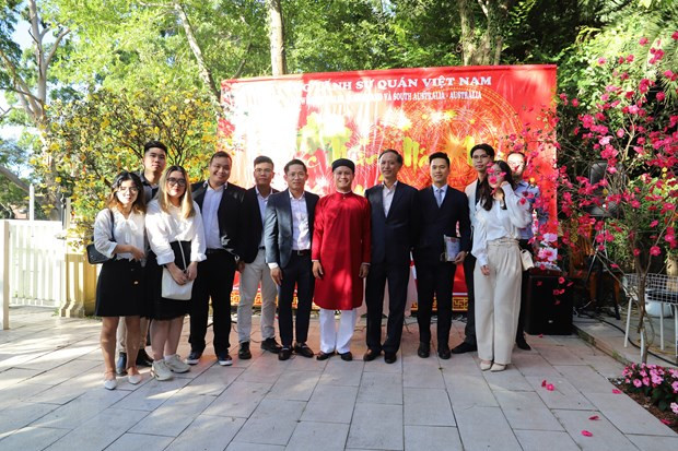 Vietnamitas en ultramar celebran el Año Nuevo Lunar ảnh 1