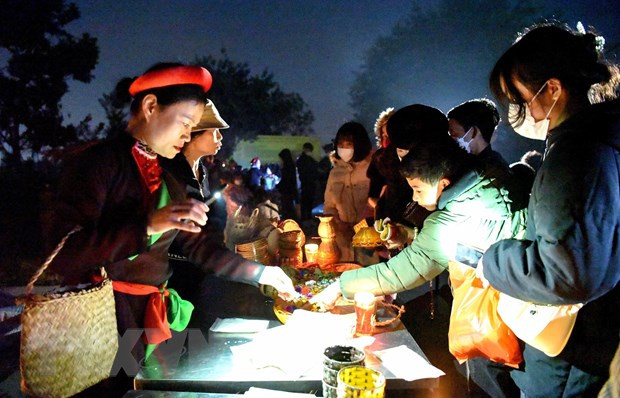 Provincia vietnamita conserva valor cultural de su mercado peculiar ảnh 1